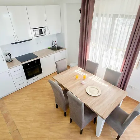 Apartamento Dopamine 729 Golem (Tirana)
