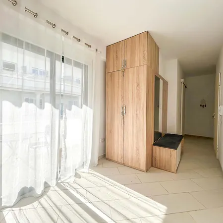 Apartamento Dopamine 729 Golem (Tirana)
