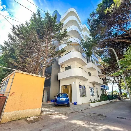 Dopamine 729 Golem (Tirana)
